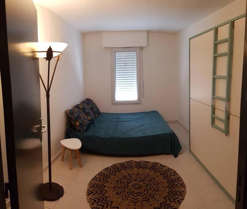 Duplex Port 5' Et Commerces Appartement
