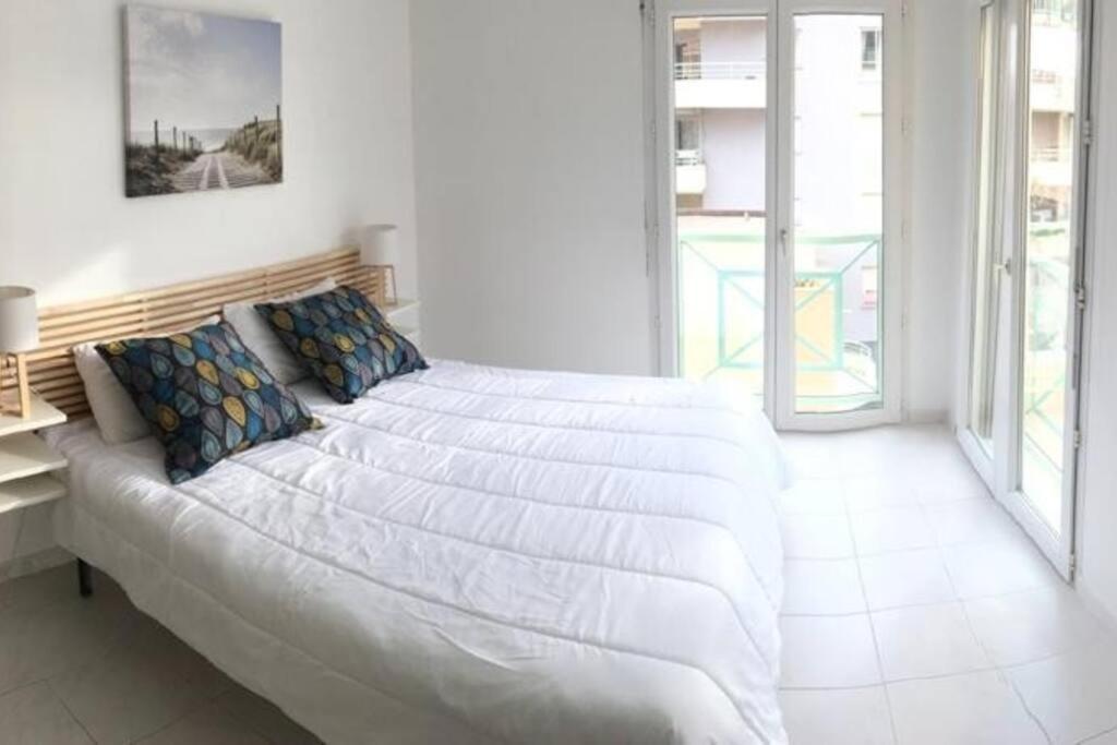 Duplex Port 5' Et Commerces Appartement *